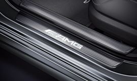 Накладки порогов S 63 AMG W222
