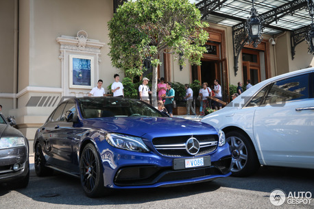Обвес C63 AMG Рестайлинг W205