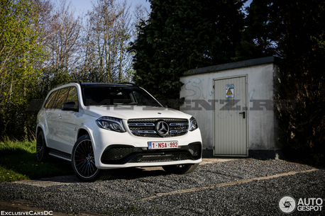 Передний бампер GLS 63 AMG