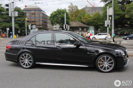 Диски E63 AMG R18