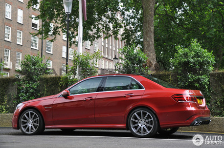 Диски E63 AMG R18