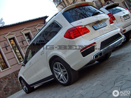 Рестайлинг GL63 AMG для авто в АМГ пакете