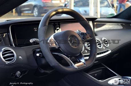 Спортивное рулевое колесо S63 AMG Coupe