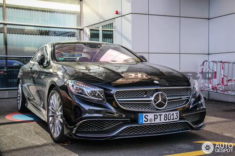 Решетка радиатора S65 AMG W217